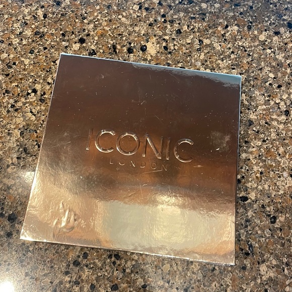 ICONIC LONDON Sunset To Sunrise Eyeshadow Palette NWT - Picture 4 of 7